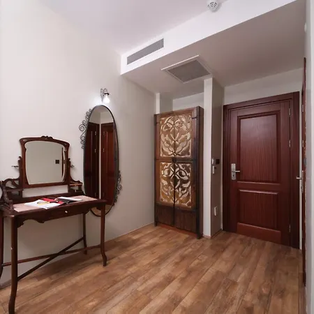 Oriella Otel