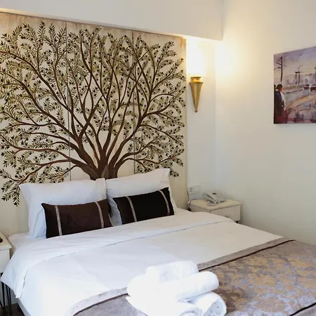Otel Oriella